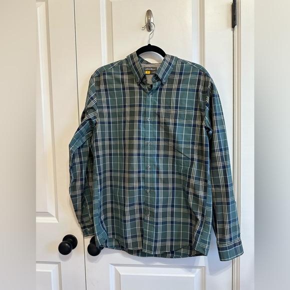 Eddie Bauer Classic Fit Button Down - Picture 2 of 9